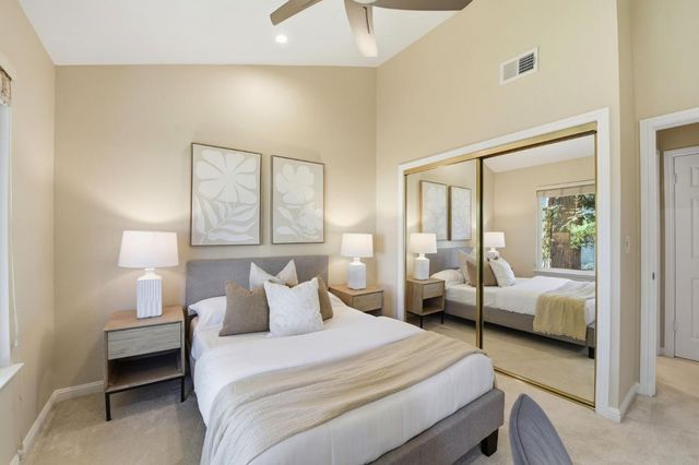 19123 Vineyard Lane, Saratoga, CA 95070