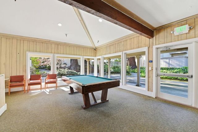 19123 Vineyard Lane, Saratoga, CA 95070