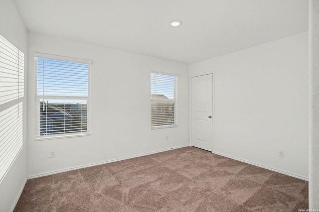 5459 Daphne Path, San Antonio, TX 78253