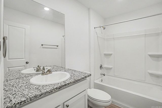 5459 Daphne Path, San Antonio, TX 78253