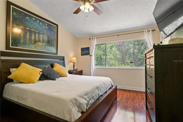 8635 HUNTERS KEY CIRCLE, Tampa, FL 33647