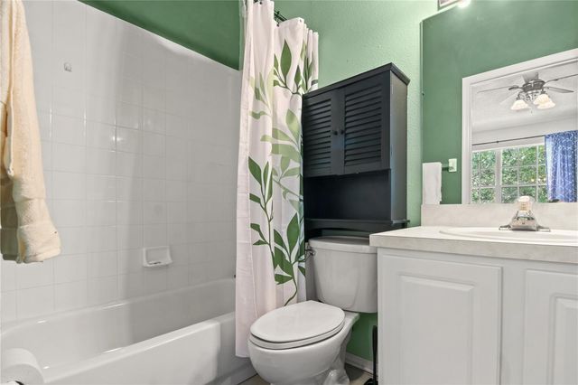 8635 HUNTERS KEY CIRCLE, Tampa, FL 33647