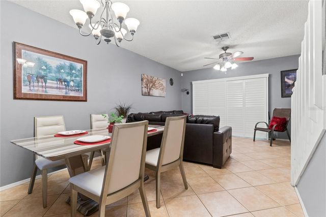 8635 HUNTERS KEY CIRCLE, Tampa, FL 33647