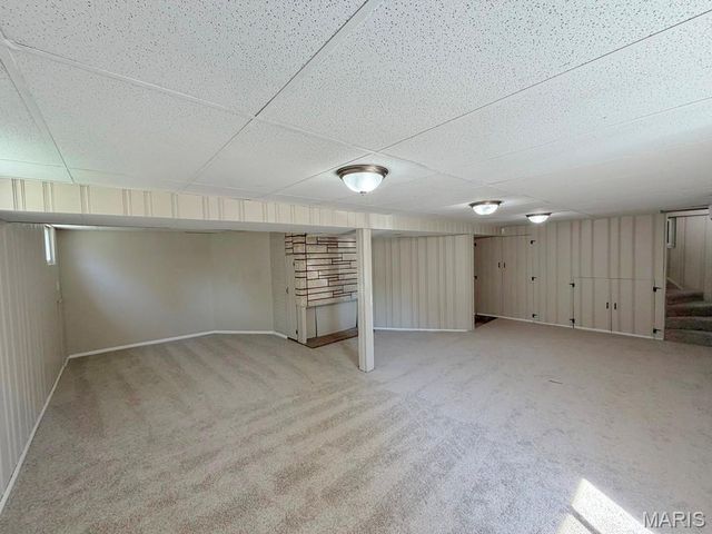 10063 Green Valley Drive, St Louis, MO 63136