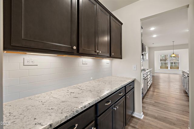 533 Duggins Point, Apex, NC 27523