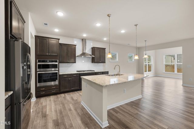 533 Duggins Point, Apex, NC 27523