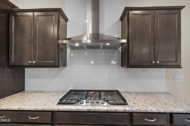 533 Duggins Point, Apex, NC 27523