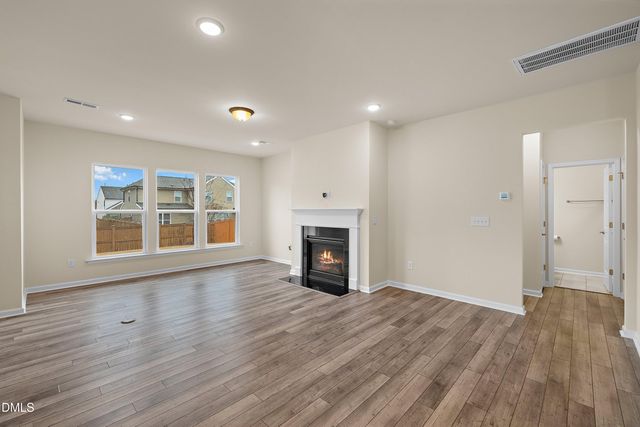 533 Duggins Point, Apex, NC 27523