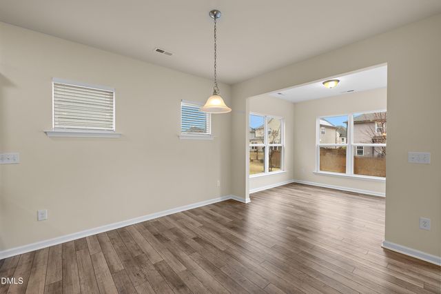 533 Duggins Point, Apex, NC 27523