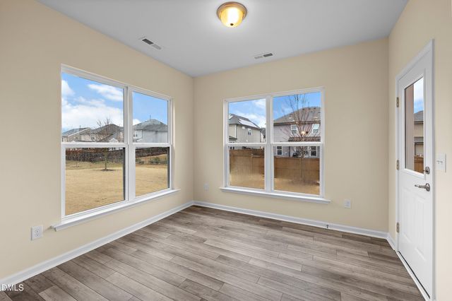 533 Duggins Point, Apex, NC 27523