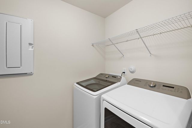 533 Duggins Point, Apex, NC 27523