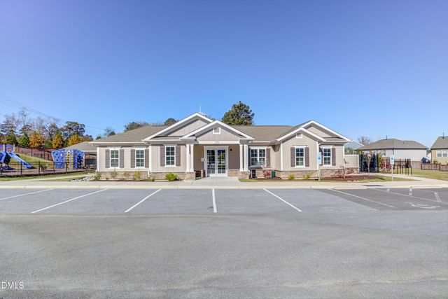 533 Duggins Point, Apex, NC 27523