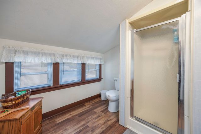 343 S Pine St, Howard, KS 67349