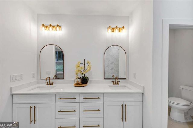 644 Harbour Shores Drive, Jackson, GA 30233