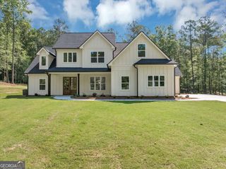 644 Harbour Shores Drive, Jackson, GA 30233