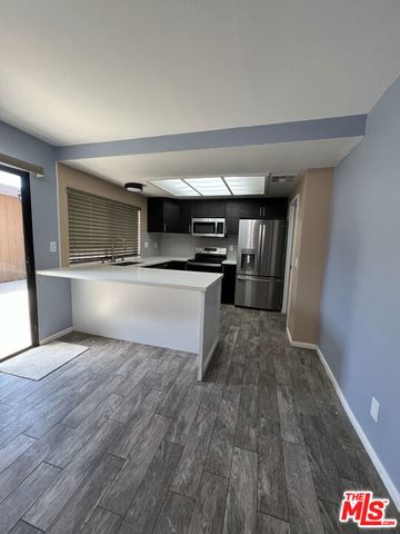 14456 Foothill Boulevard 28, Sylmar, CA 91342