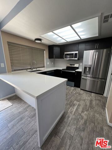 14456 Foothill Boulevard 28, Sylmar, CA 91342