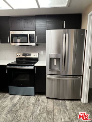 14456 Foothill Boulevard 28, Sylmar, CA 91342