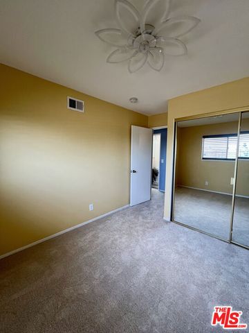 14456 Foothill Boulevard 28, Sylmar, CA 91342