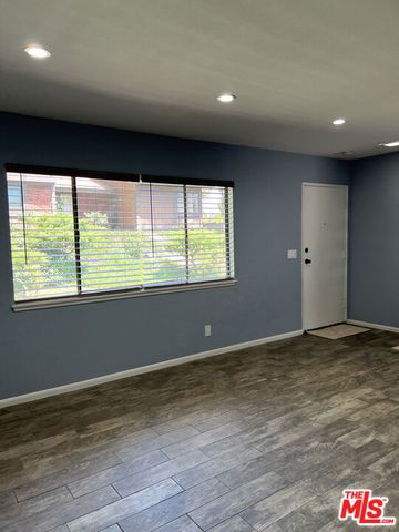 14456 Foothill Boulevard 28, Sylmar, CA 91342