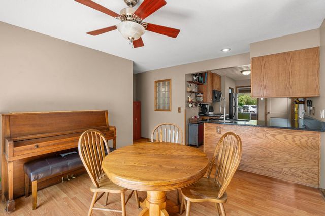 424 Oakwood Drive, Anoka, MN 55303