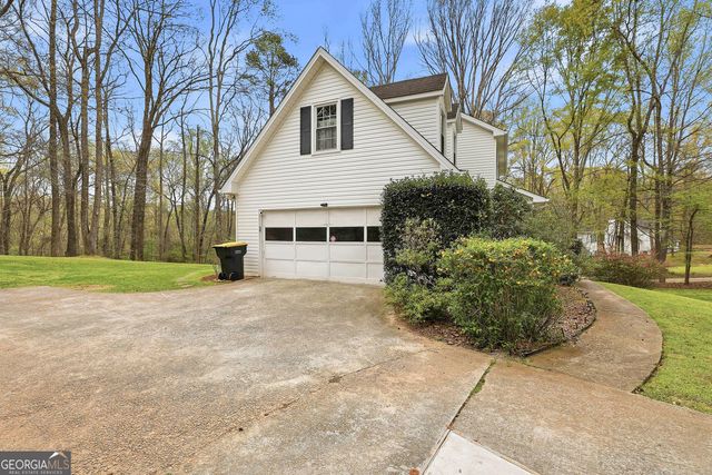 255 Stoneridge Way, Fayetteville, GA 30215