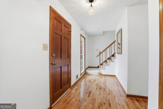 255 Stoneridge Way, Fayetteville, GA 30215