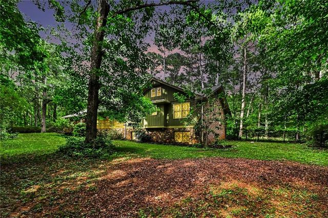 675 Ridge Avenue, Stone Mountain, GA 30083