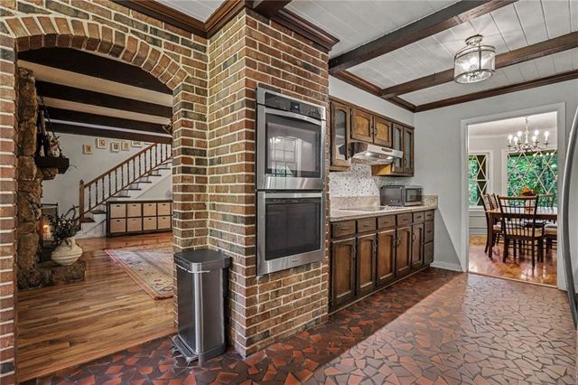 675 Ridge Avenue, Stone Mountain, GA 30083