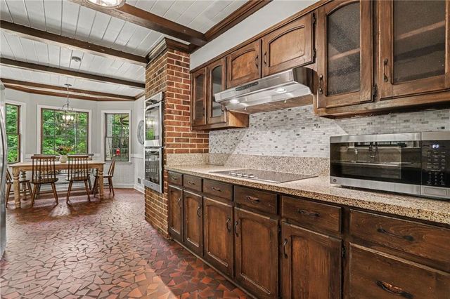 675 Ridge Avenue, Stone Mountain, GA 30083