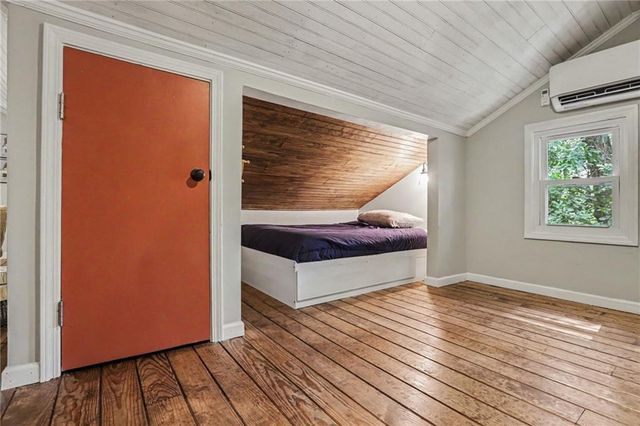 675 Ridge Avenue, Stone Mountain, GA 30083