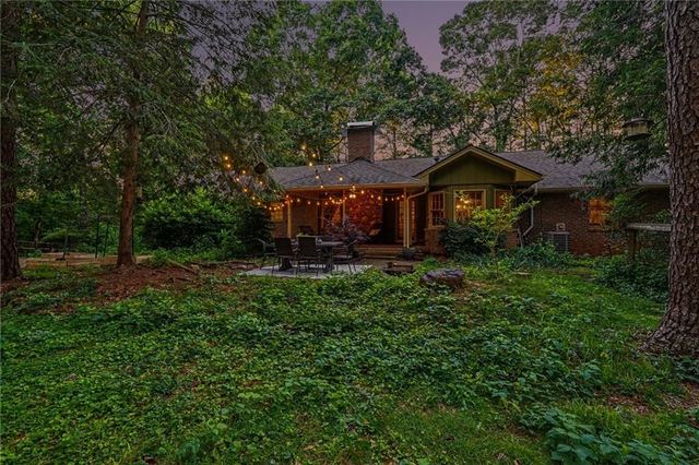 675 Ridge Avenue, Stone Mountain, GA 30083