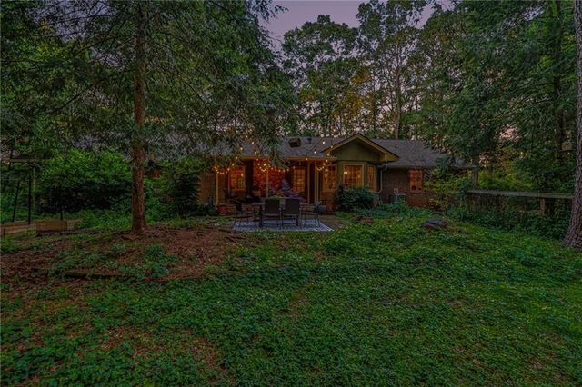 675 Ridge Avenue, Stone Mountain, GA 30083
