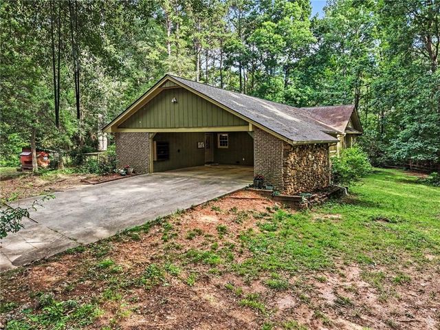 675 Ridge Avenue, Stone Mountain, GA 30083