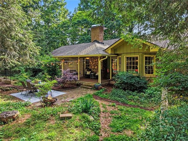 675 Ridge Avenue, Stone Mountain, GA 30083