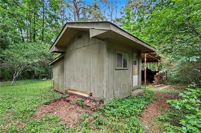 675 Ridge Avenue, Stone Mountain, GA 30083