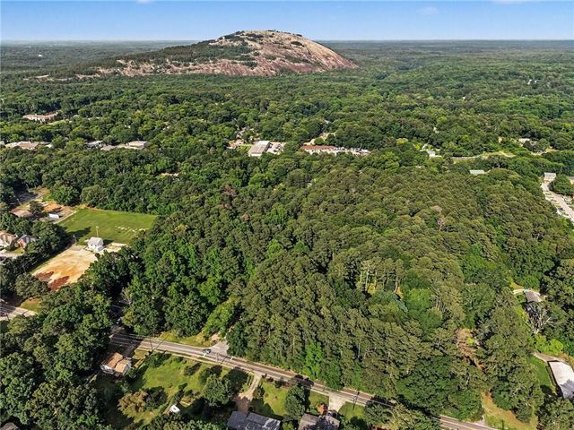 675 Ridge Avenue, Stone Mountain, GA 30083