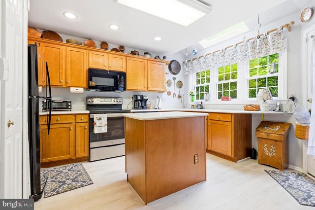 3269 CORCYRA CT, Woodbridge, VA 22192