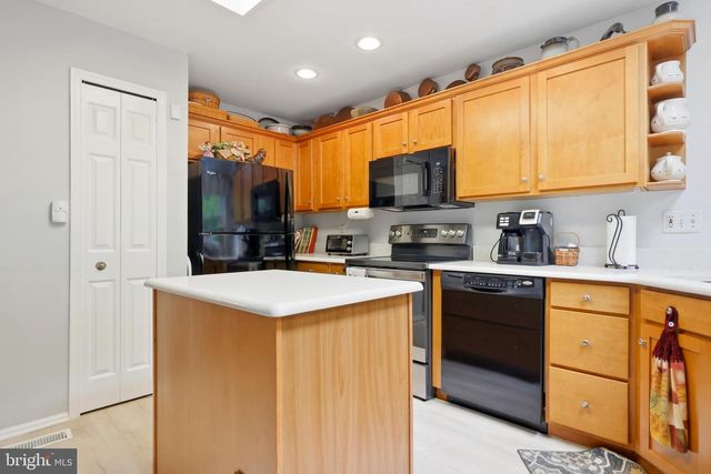 3269 CORCYRA CT, Woodbridge, VA 22192