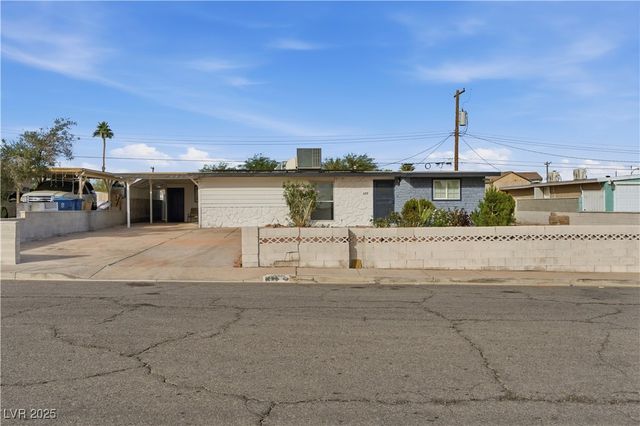 1692 Palora Avenue, Las Vegas, NV 89169