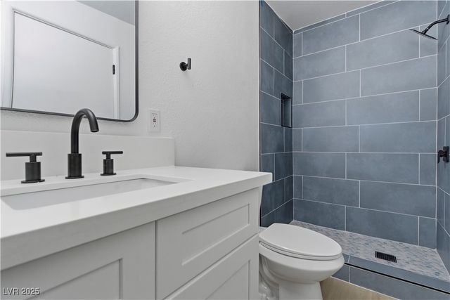 1692 Palora Avenue, Las Vegas, NV 89169