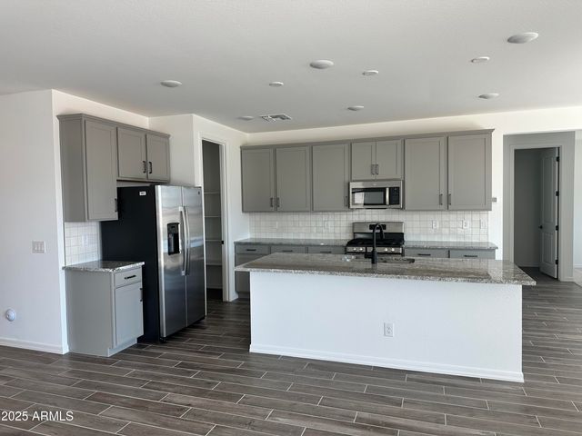 5535 W HOPI Trail, Laveen, AZ 85339