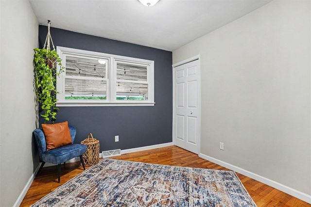 3011 Barney Road, Kalamazoo, MI 49004