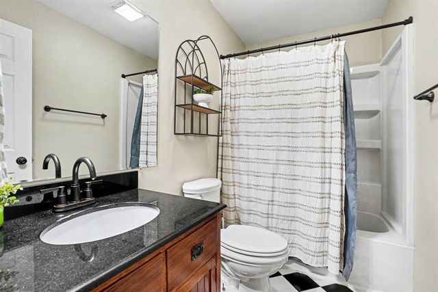 3011 Barney Road, Kalamazoo, MI 49004