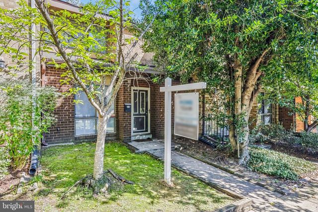 8212 CANNING TER, Greenbelt, MD 20770