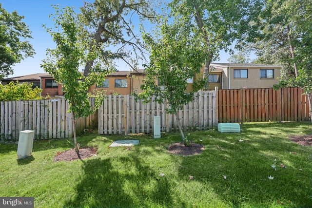 8212 CANNING TER, Greenbelt, MD 20770