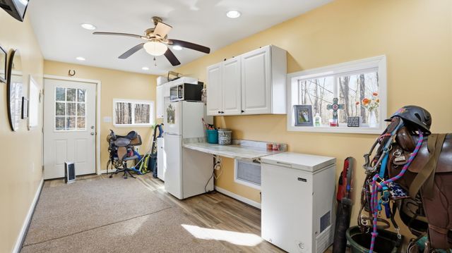 135 Vols Ln, Estill Springs, TN 37330