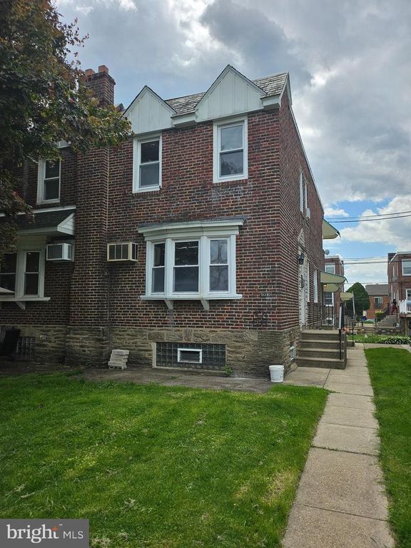 3128 GUILFORD ST, Philadelphia, PA 19152