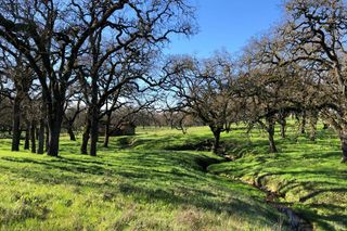 3111 Piner Rd, Santa Rosa, CA 95401