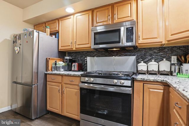491 SUNDAY DR, Harrisburg, PA 17111